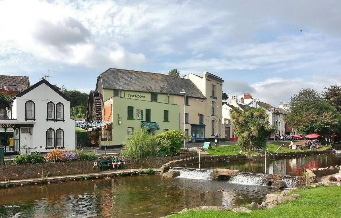 Dawlish Lawn View Apartment ภายนอก รูปภาพ