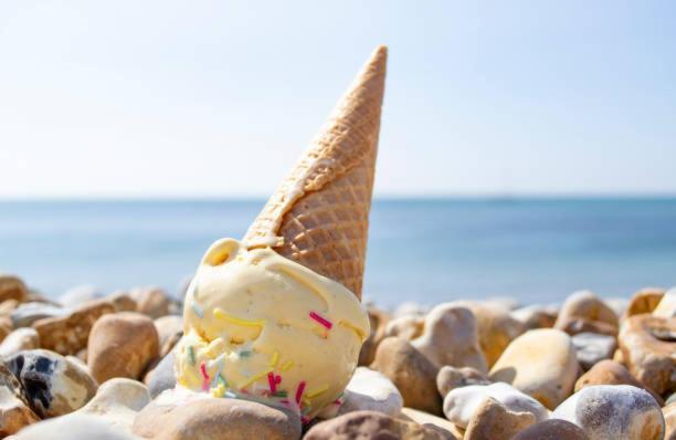 Dawlish Lawn View Apartment ภายนอก รูปภาพ